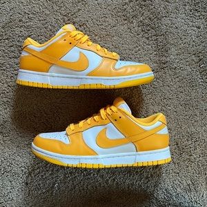 Nike Dunks Low